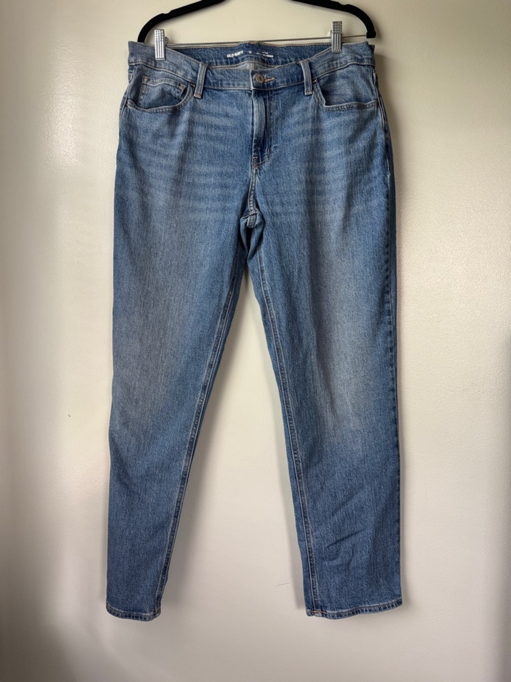 Old Navy Women's Medium Blue Mid Rise WOW Boyfriend Jeans EUC